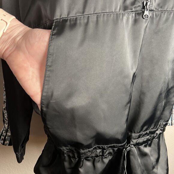 RARE Adidas Originals Sz 8/UK12 Windbreaker Long Sleeve 1/2 Zip 3-Stripes Black - Picture 8 of 12